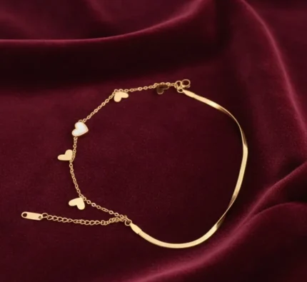 Gold plated heart charm anklet for women in Pakistan