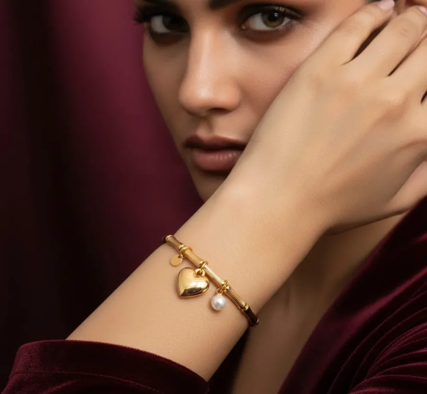 Gold plated heart bangle for women in Pakistan